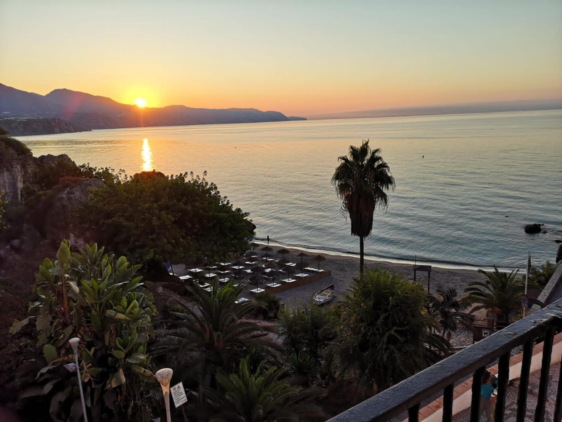 Peperent Casa Pino Villa Nerja Buitenkant foto